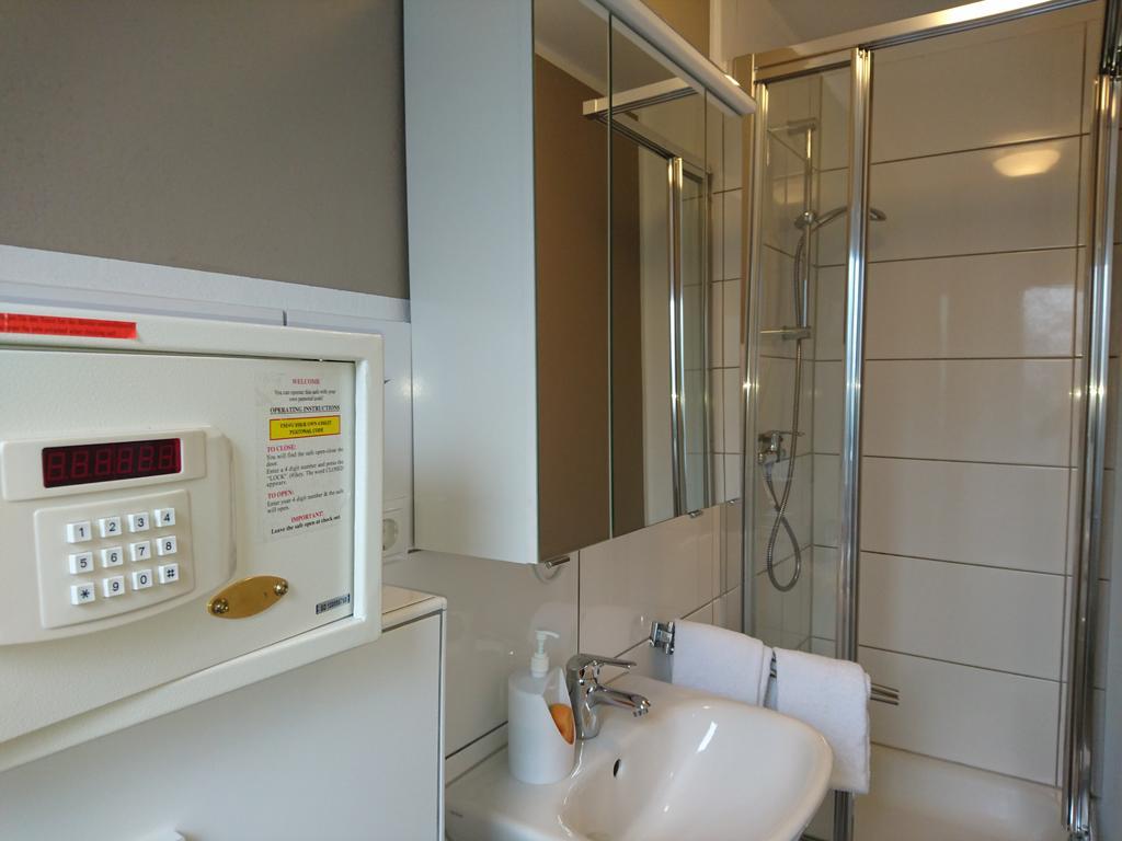 Budapester Hof Gaestehaus Hamburg Luaran gambar